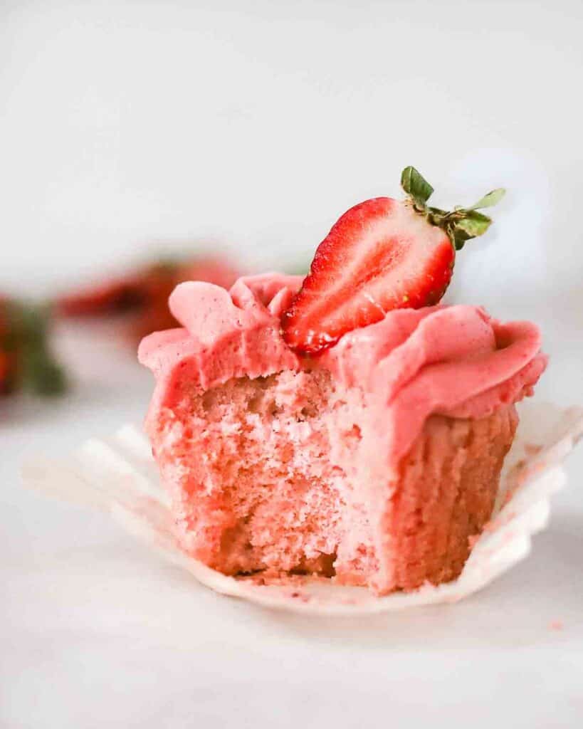 strawberry cupcakes with strawberry buttercream